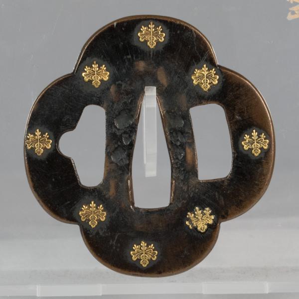 Ko-Kinko tsuba with Kiri Mon