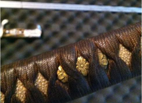 tsuka_closeup.png